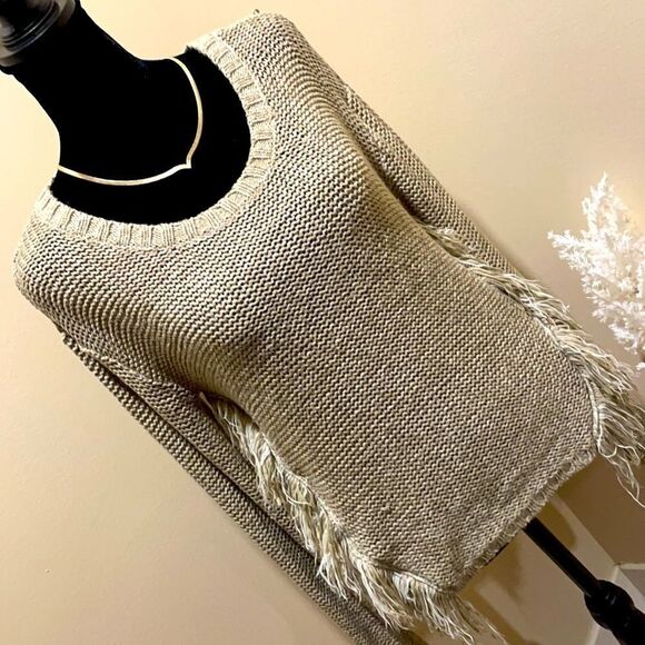 R D Style | Fringe Trim Knit Sweater - Picture 2 of 15